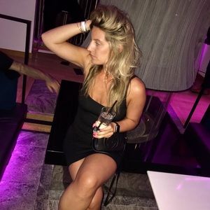 Meet your Posher, Tina